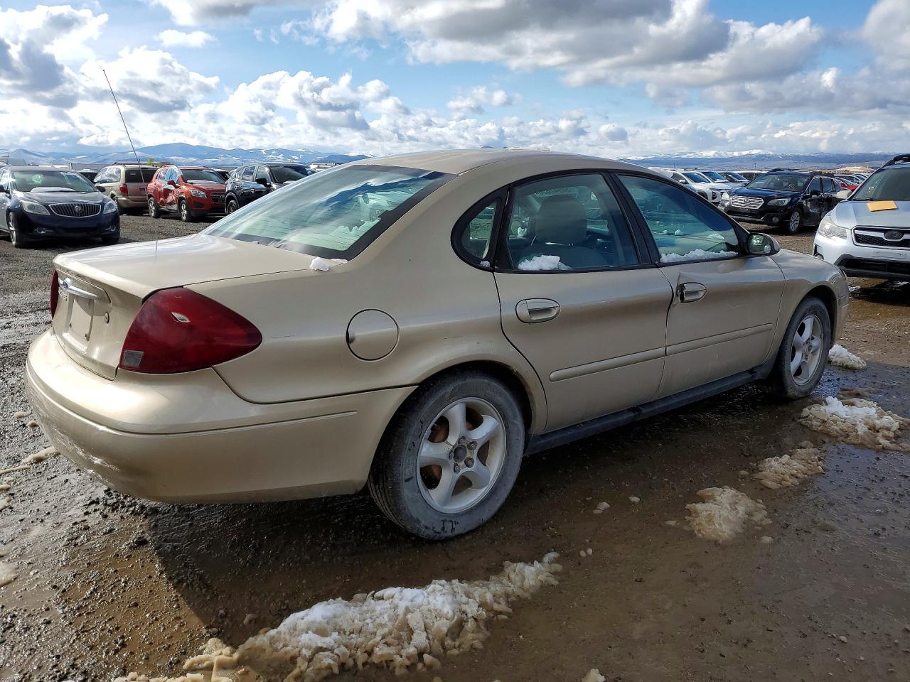 2001 Ford Taurus VIN 1FAFP55U21A126182 photo 3