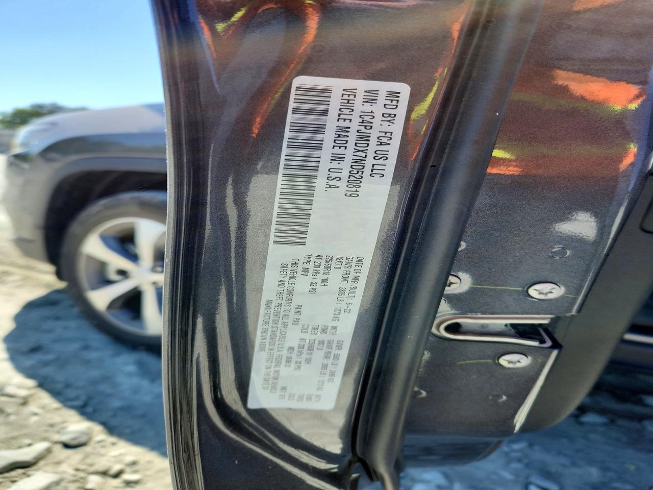2022 Jeep Cherokee VIN 1C4PJMDX7ND520819 photo 12