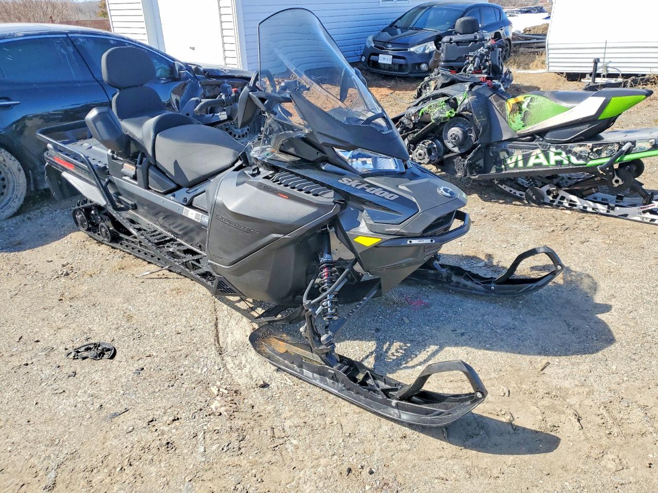 2025 SKI-DOO Expedition VIN 2BPSAFSA1SV000023 photo 1