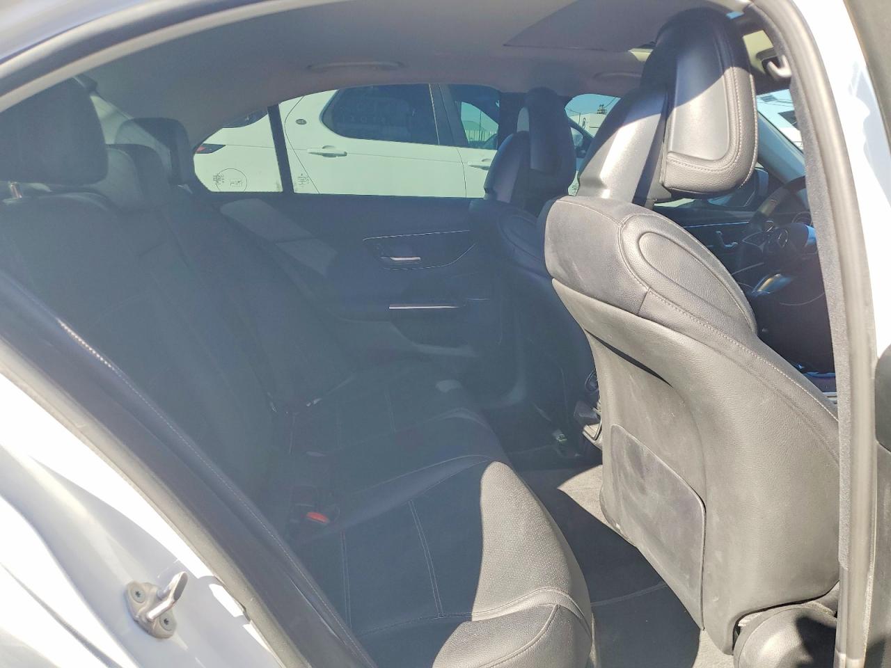 2022 Mercedes-Benz C class VIN W1KAF4GB4NR010024 photo 10