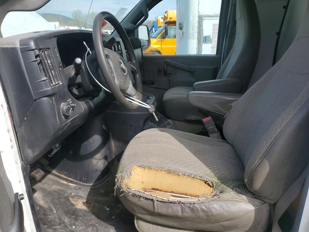 2017 CHEVROLET Express VIN 1GB3GSCG7H1352029 photo 7