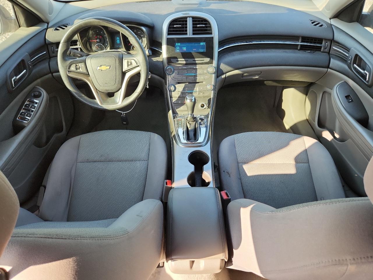 2013 Chevrolet Malibu VIN 1G11B5SA8DF212559 photo 8