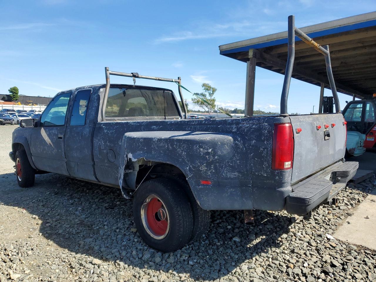 1993 GMC SIERRA VIN 1GTHK39N2PE526544 photo 2
