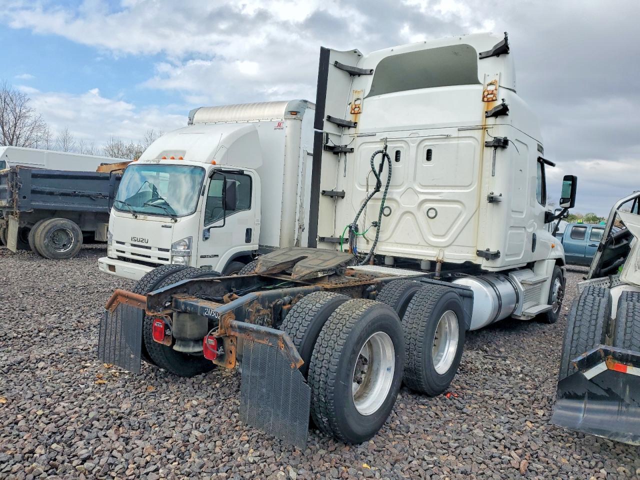 2018 FREIGHTLINER All other VIN 1FUJGLDV8JLKC7089 photo 4