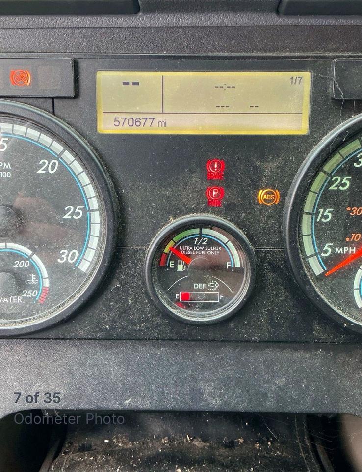 2017 FREIGHTLINER All other VIN 3AKJGLDR2HSHF4212 photo 8