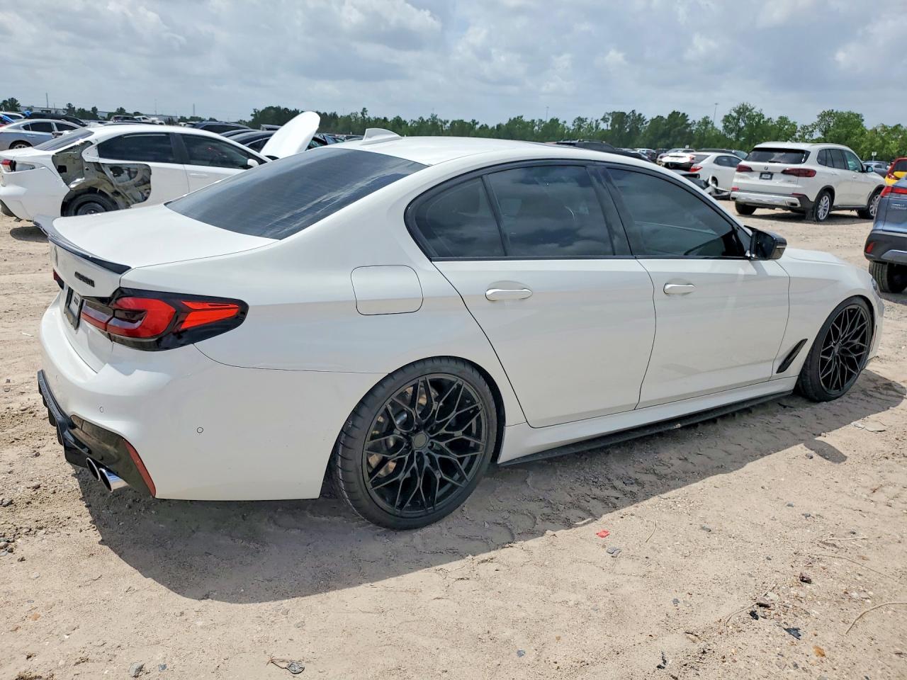 2020 BMW M5 VIN WBAJS7C05LCD82435 photo 3