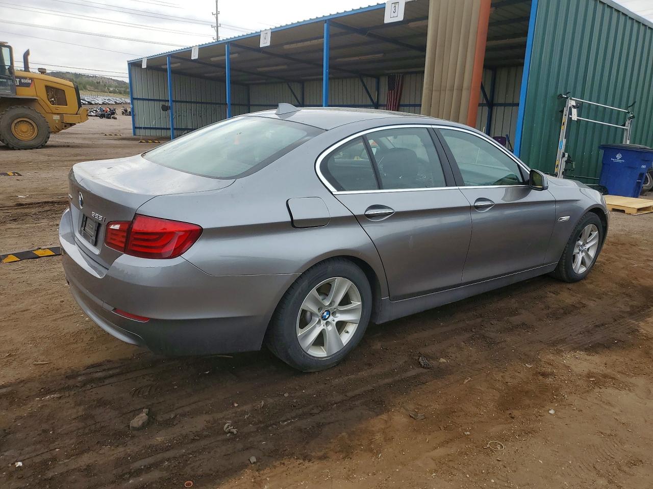 2013 BMW 5 series VIN WBAXH5C57DDW16110 photo 3