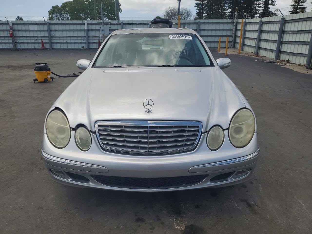 2003 MERCEDES-BENZ E-class VIN WDBUF65J73A174424 photo 5