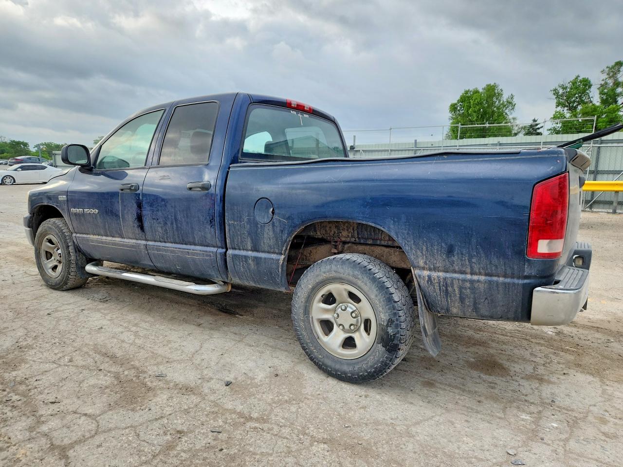 2006 Dodge Ram 1500 VIN 1D7HU182X6S673738 photo 2