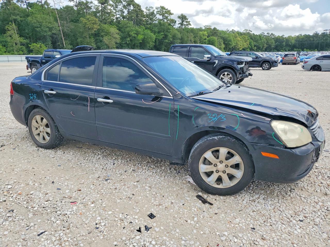 2008 Kia Optima VIN KNAGE123985238714 photo 4