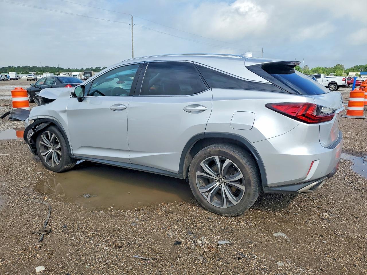 2018 Lexus Rx350 VIN 2T2ZZMCA7JC102424 photo 2