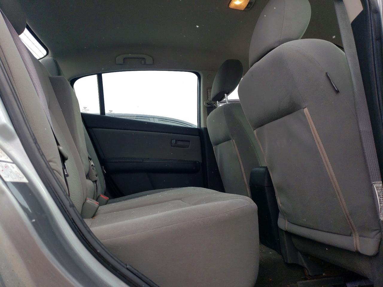2010 Niss Sentra VIN 3N1AB6AP4AL688749 photo 10