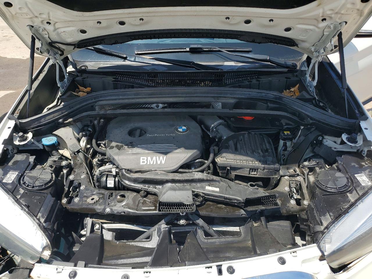 2016 BMW X1 VIN WBXHT3C35G5E56192 photo 12