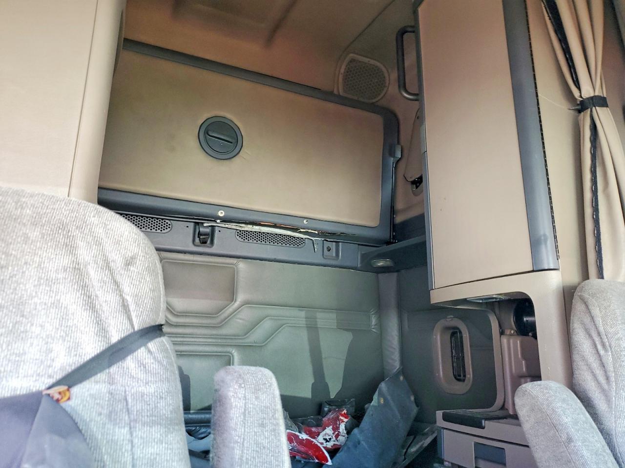 2009 FREIGHTLINER All other VIN 1FUJGLDR59LAH4592 photo 6
