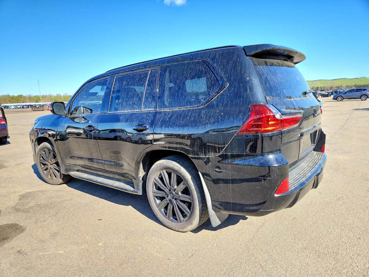 2019 Lexus Lx570 VIN JTJHY7AX1K4282576 photo 2