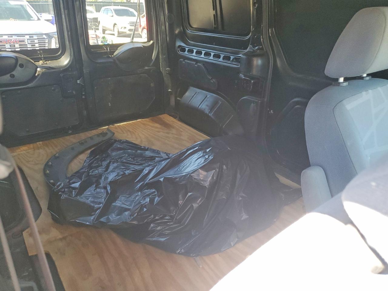 2012 Ford Transit VIN NM0LS7DN1CT118483 photo 11