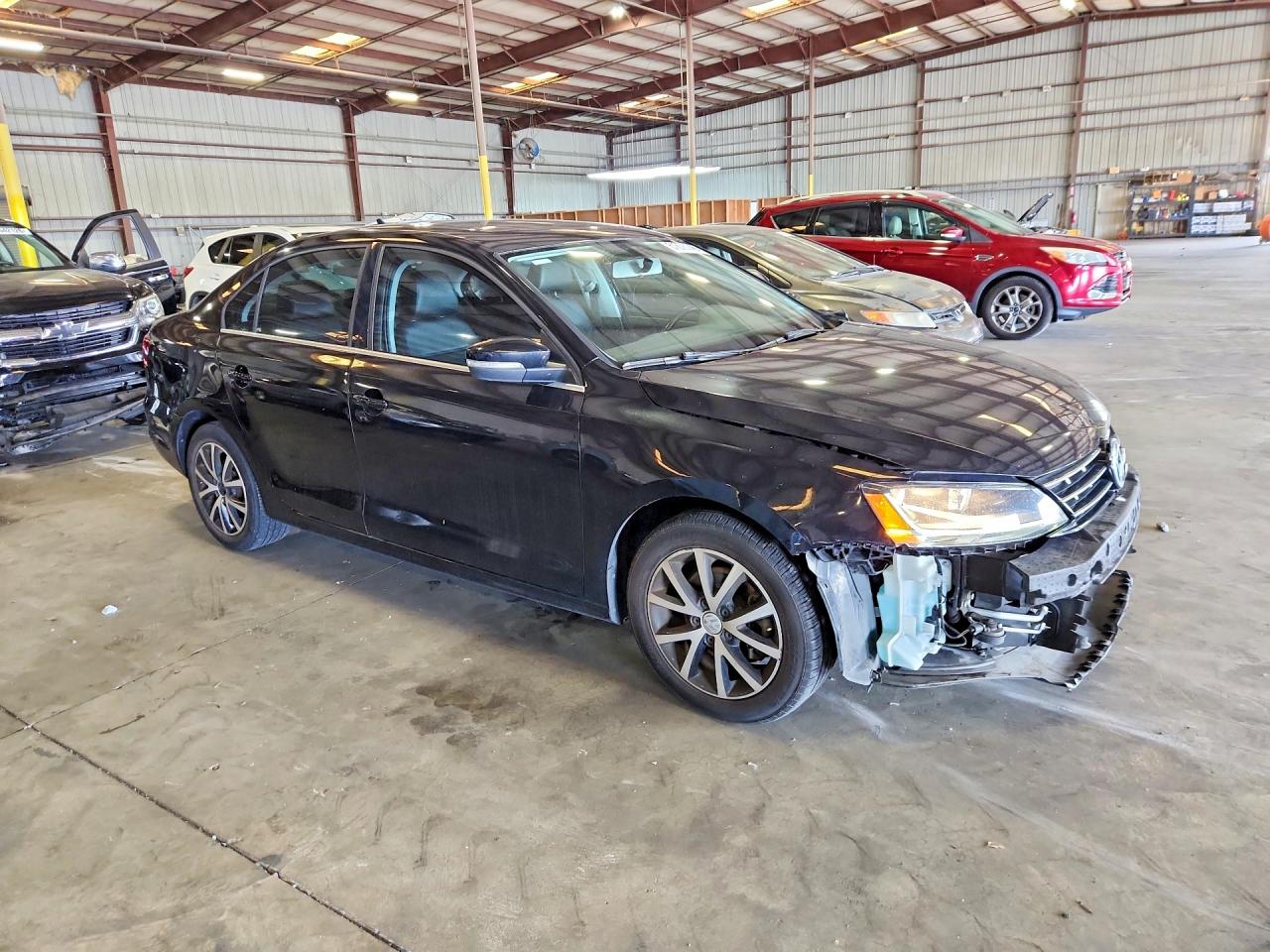 2018 Volkswagen Jetta VIN 3VWDB7AJXJM206160 photo 4