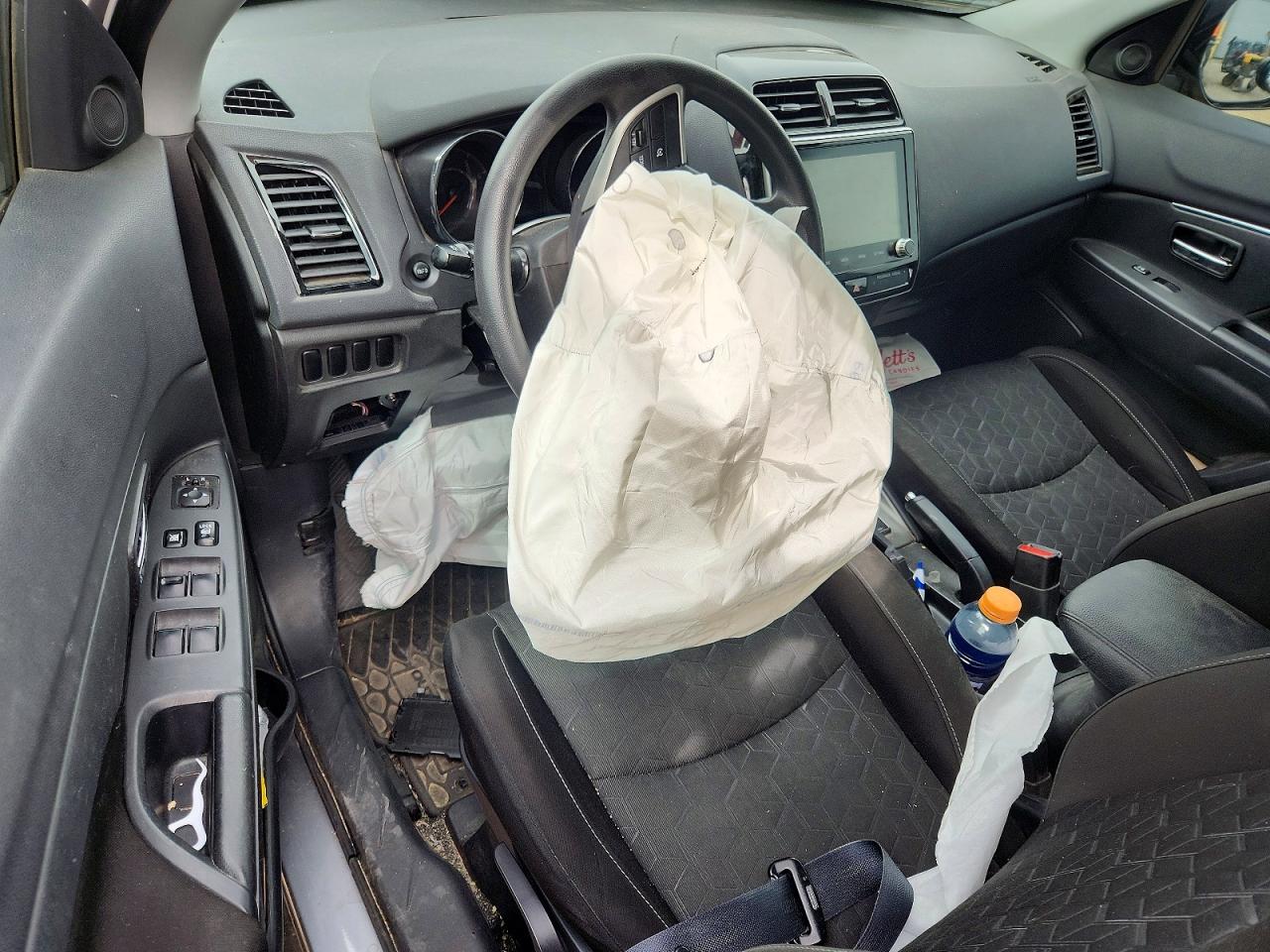 2020 Mitsubishi Outlander VIN JA4AP3AU1LU001832 photo 8