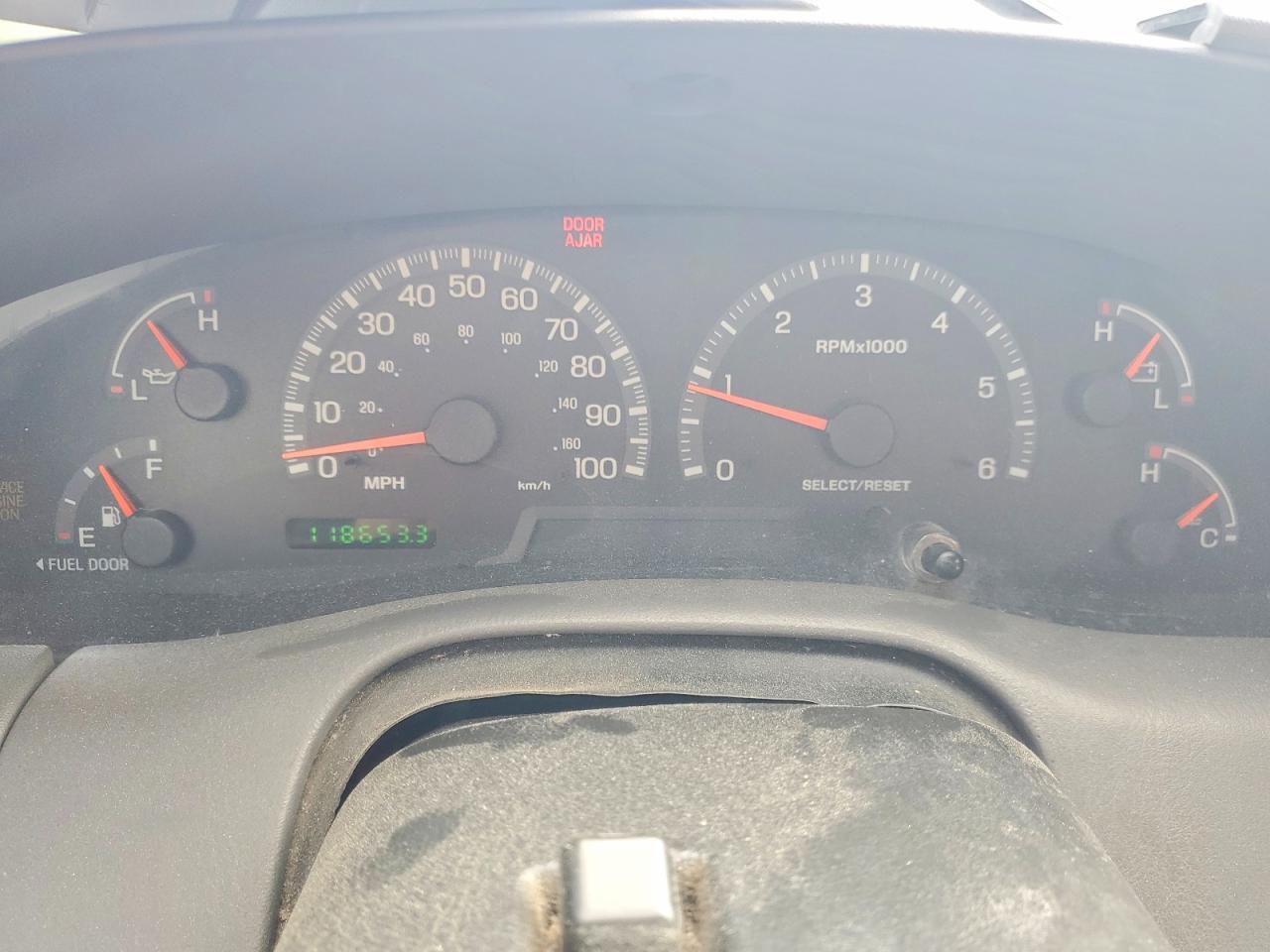 2000 Ford F150 VIN 1FTZX1723YNB48531 photo 9