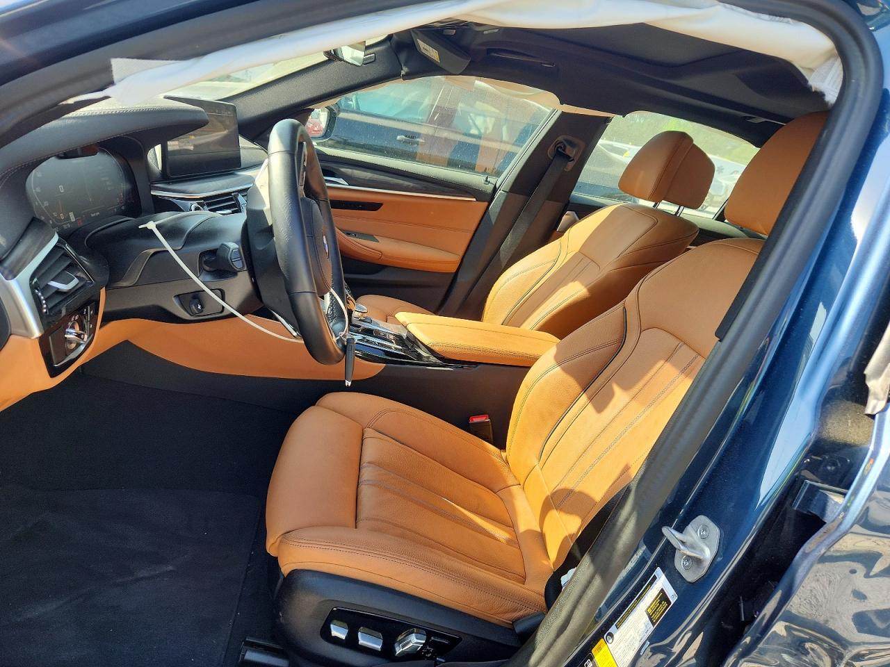 2023 BMW M5 VIN WBA13BK03PCM30373 photo 7