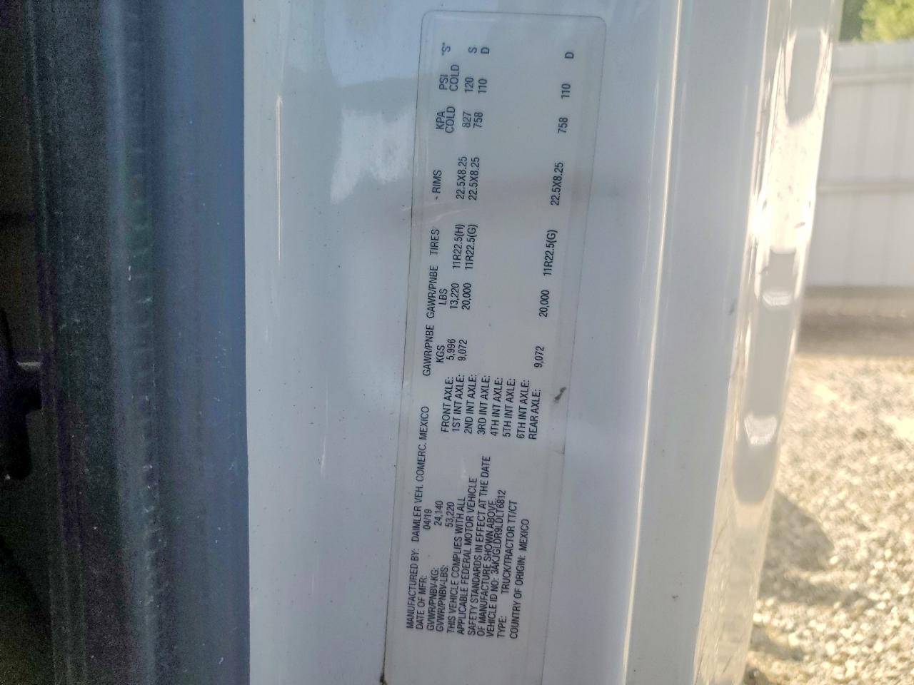 2020 FREIGHTLINER All other VIN 3AKJGLDR9LDLT6812 photo 10