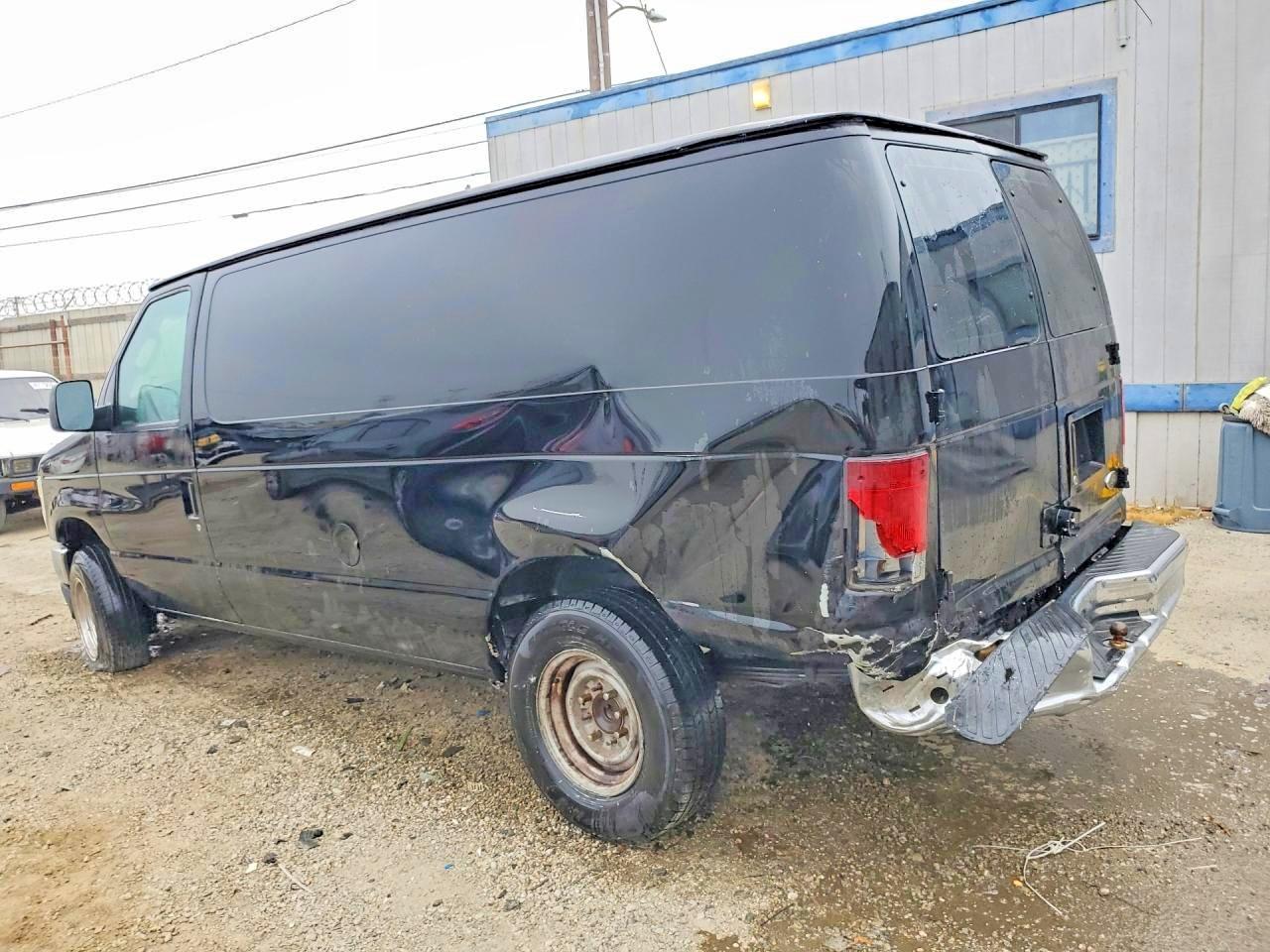 2008 Ford Econoline VIN 1FTNE14W68DA51390 photo 2