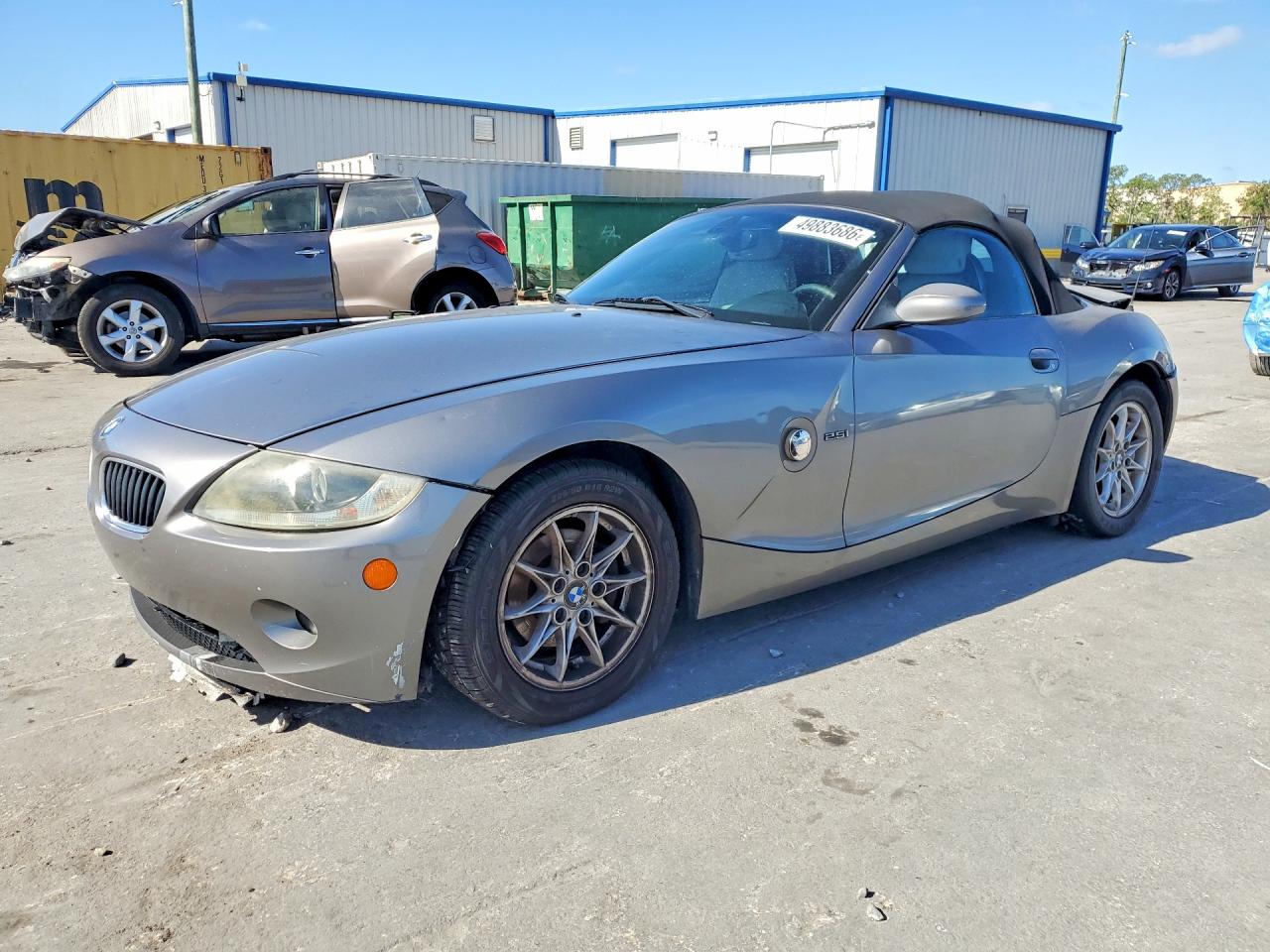 2005 BMW Z4 VIN 4USBT33525LS53572 photo 1