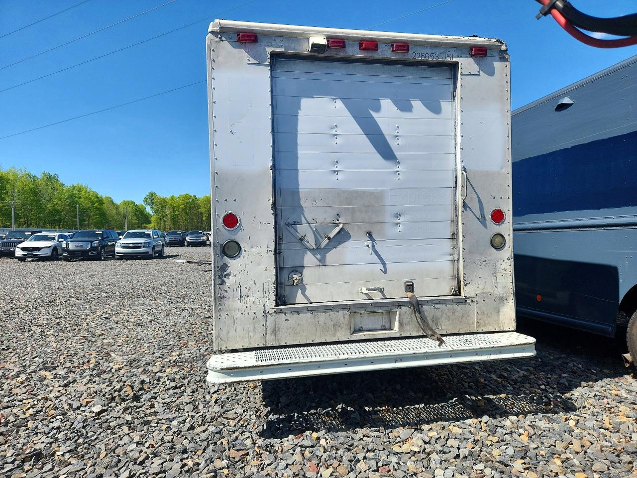 1999 FREIGHTLINER All models VIN 4UZA5FFC0XCB81957 photo 6
