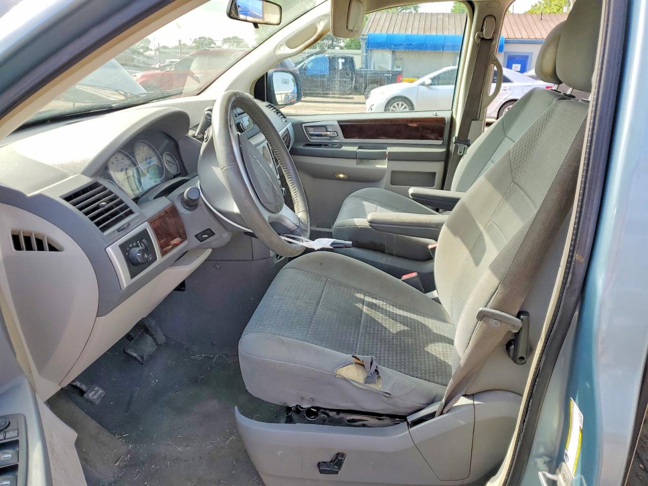 2010 Chrysler Minivan VIN 2A4RR5D18AR492405 photo 7