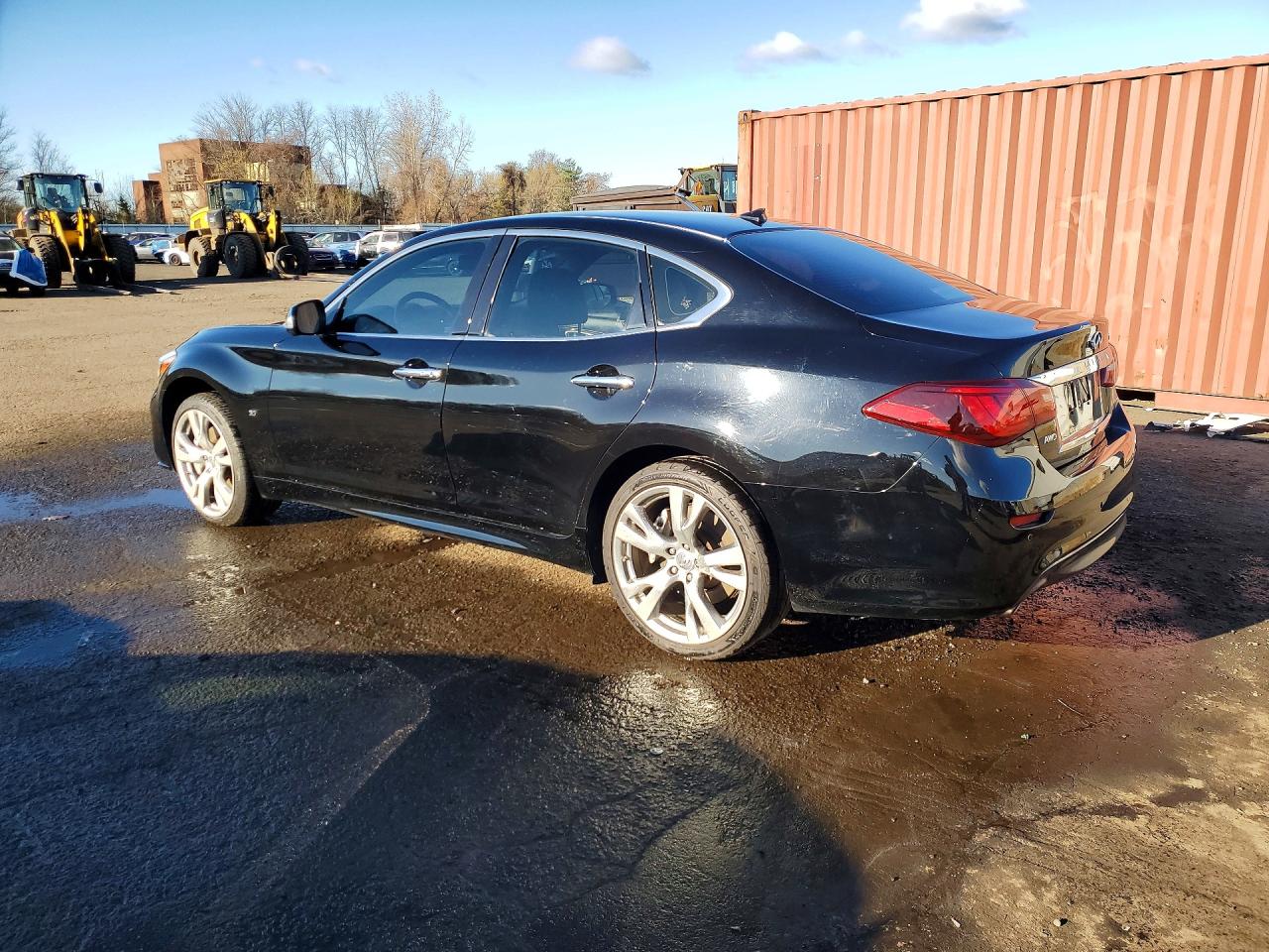 2016 Infiniti Q70 VIN JN1BY1AR8GM270071 photo 2