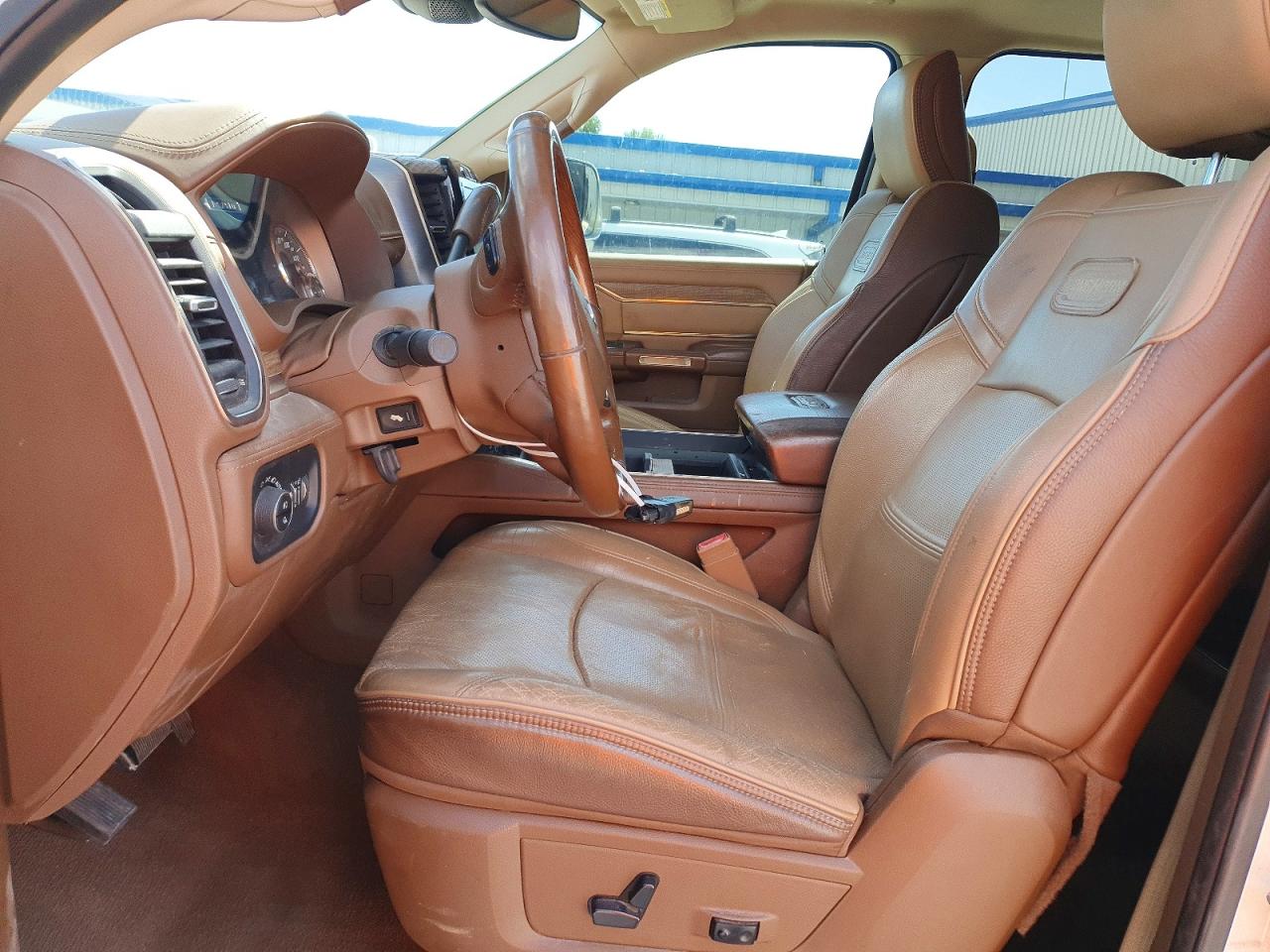 2019 Ram 3500 VIN 3C63RRKL6KG526069 photo 7