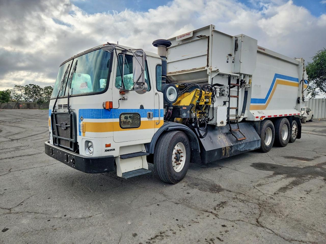 2013 AUTOCAR All models VIN 5VCACRLE2DH215025 photo 2