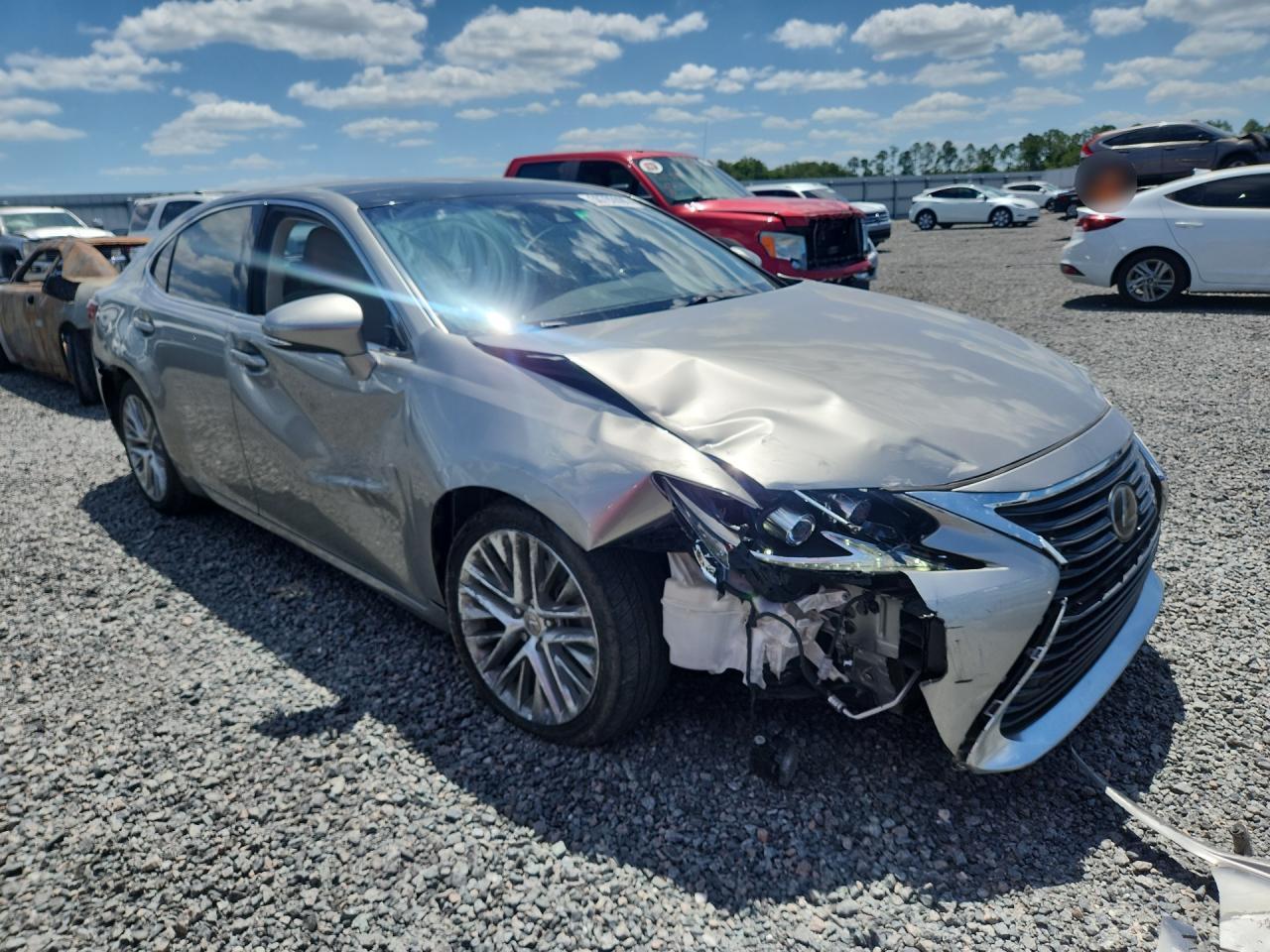 2017 Lexus ES350 VIN 58ABK1GG0HU048067 photo 4