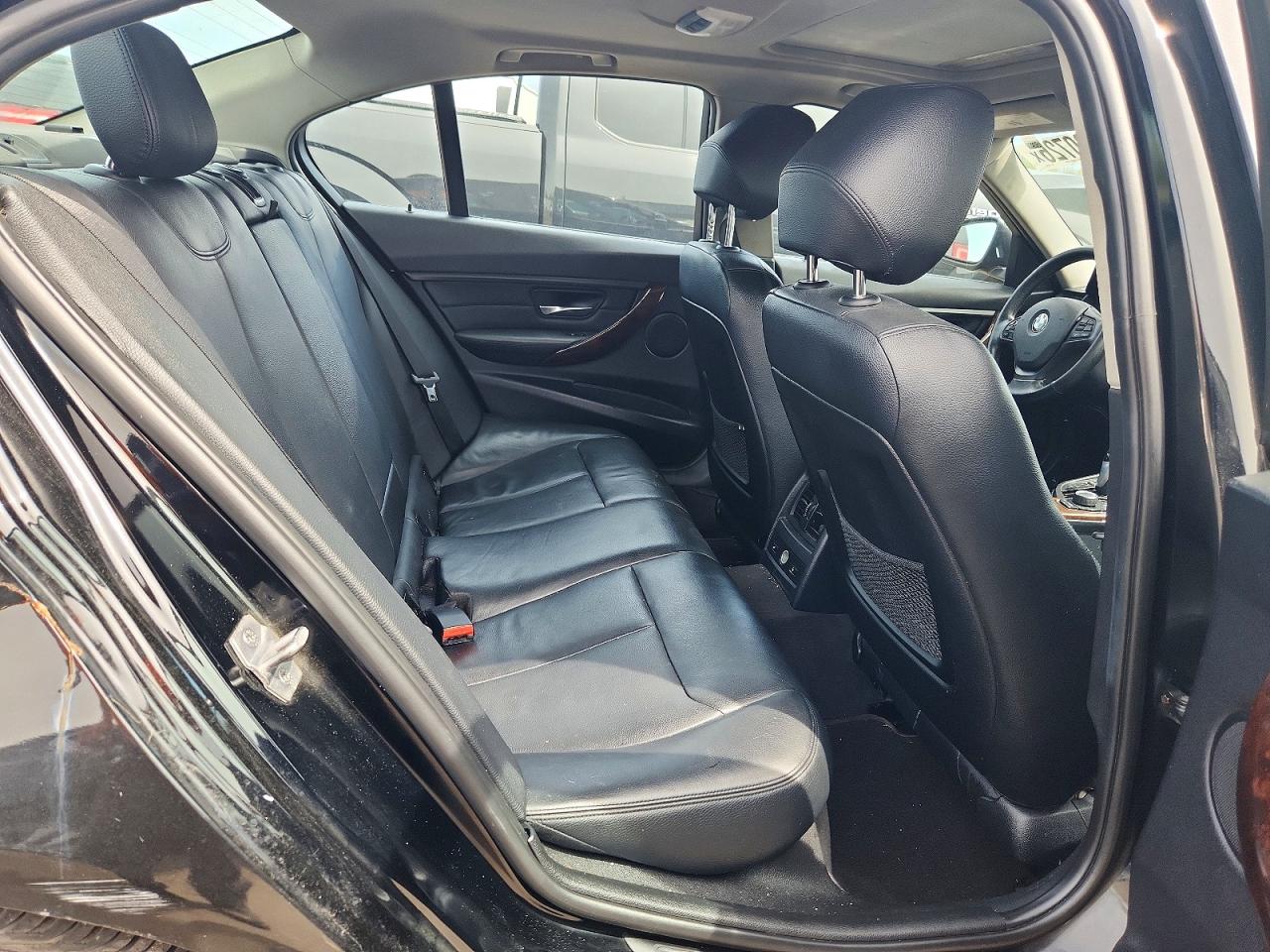 2013 BMW 3 series VIN WBA3B5G51DNS01367 photo 10