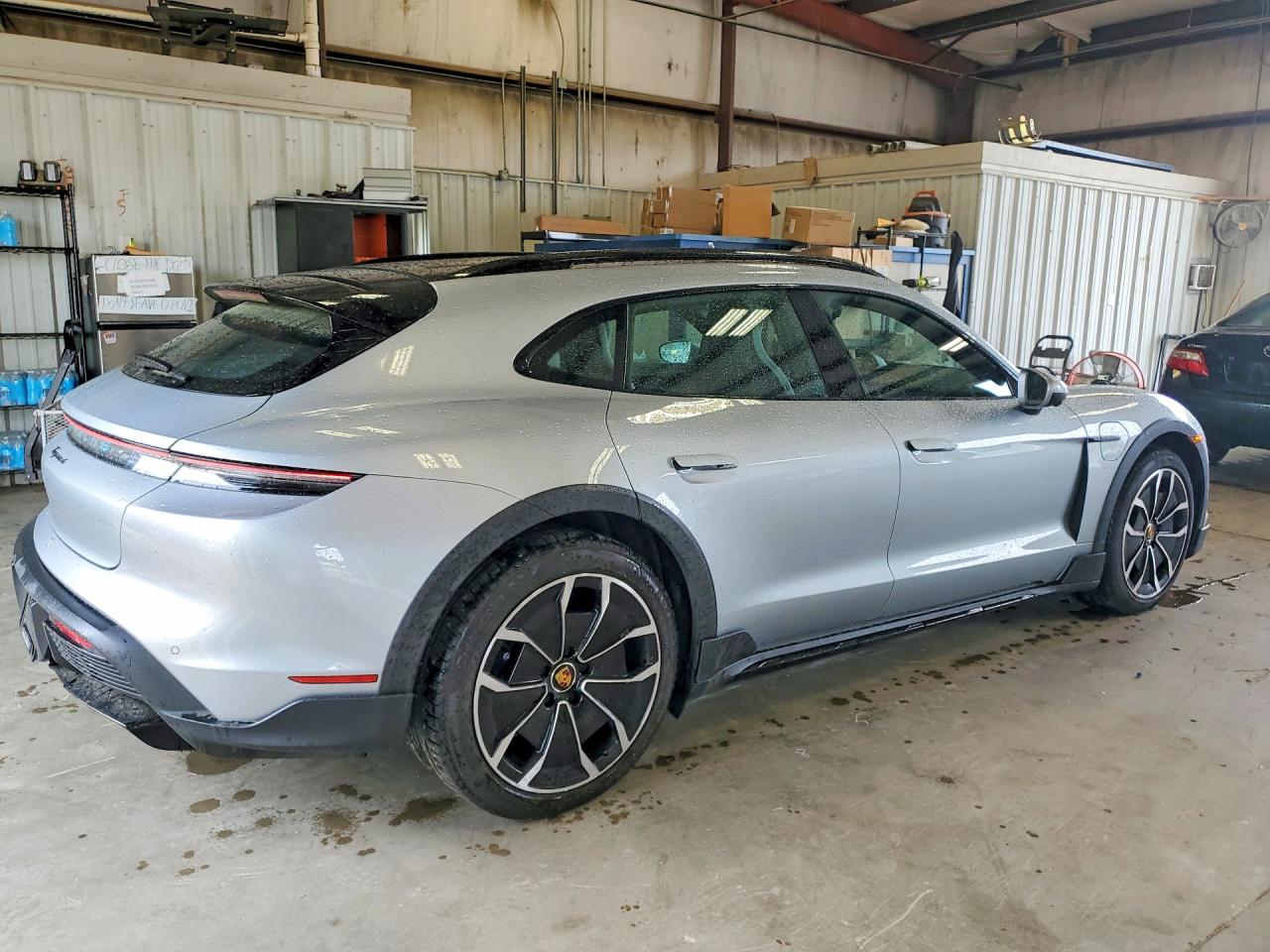 2022 Porsche Taycan VIN WP0BA2Y18NSA67149 photo 3