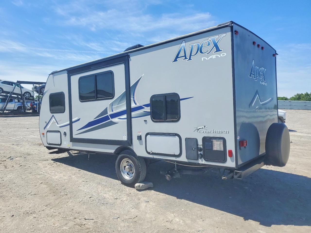 2018 FOREST Coachmen a VIN 5ZT2CXHC5JL003174 photo 3