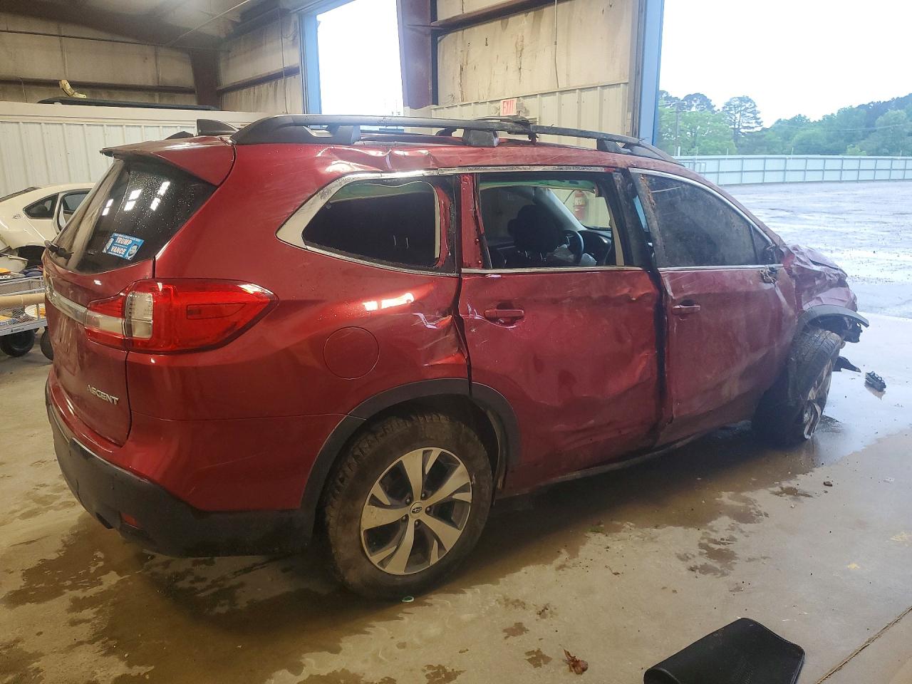 2022 Subaru Ascent VIN 4S4WMACD0N3437792 photo 3