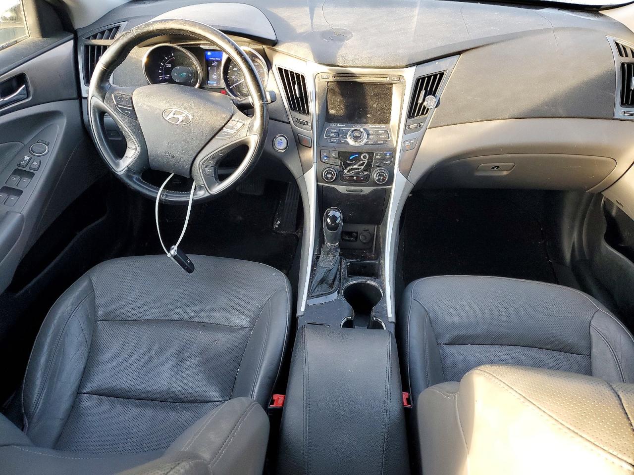 2013 HYUNDAI Sonata VIN KMHEC4A43DA050909 photo 8