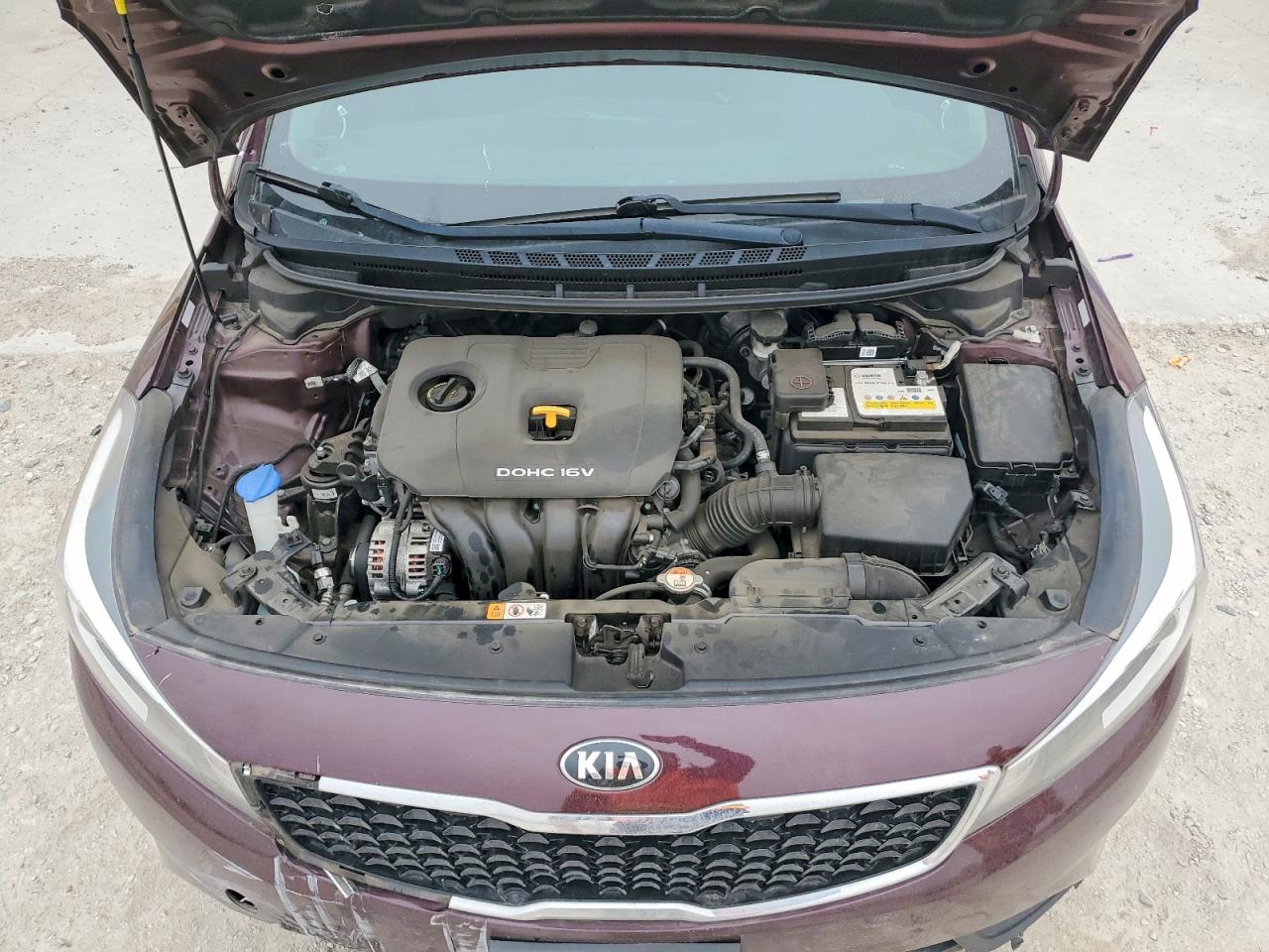 2018 Kia Forte VIN 3KPFK4A79JE269906 photo 11