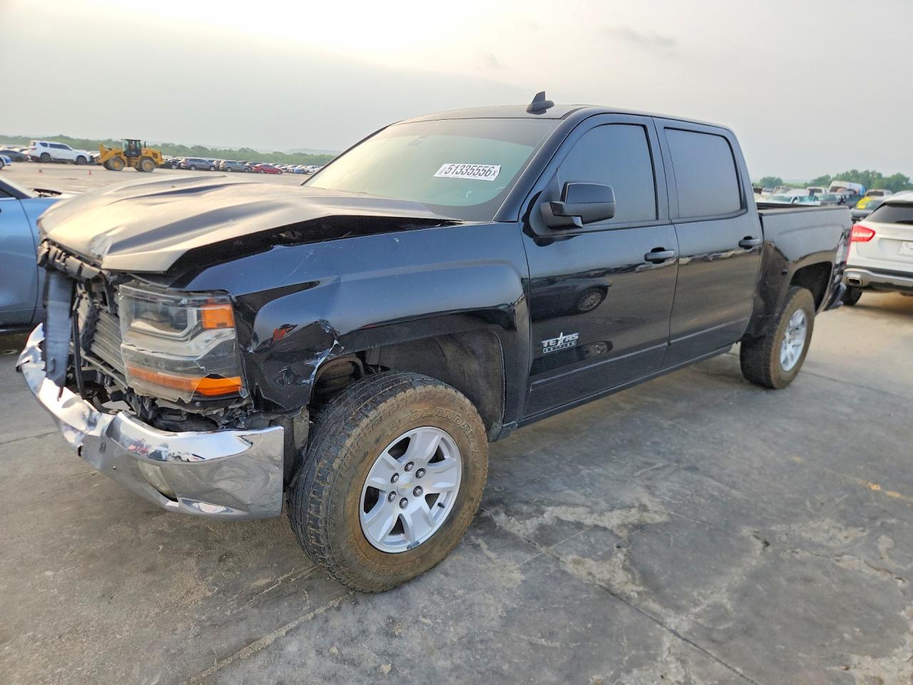 2018 Chevrolet All models VIN 3GCPCREC5JG313135 photo 1