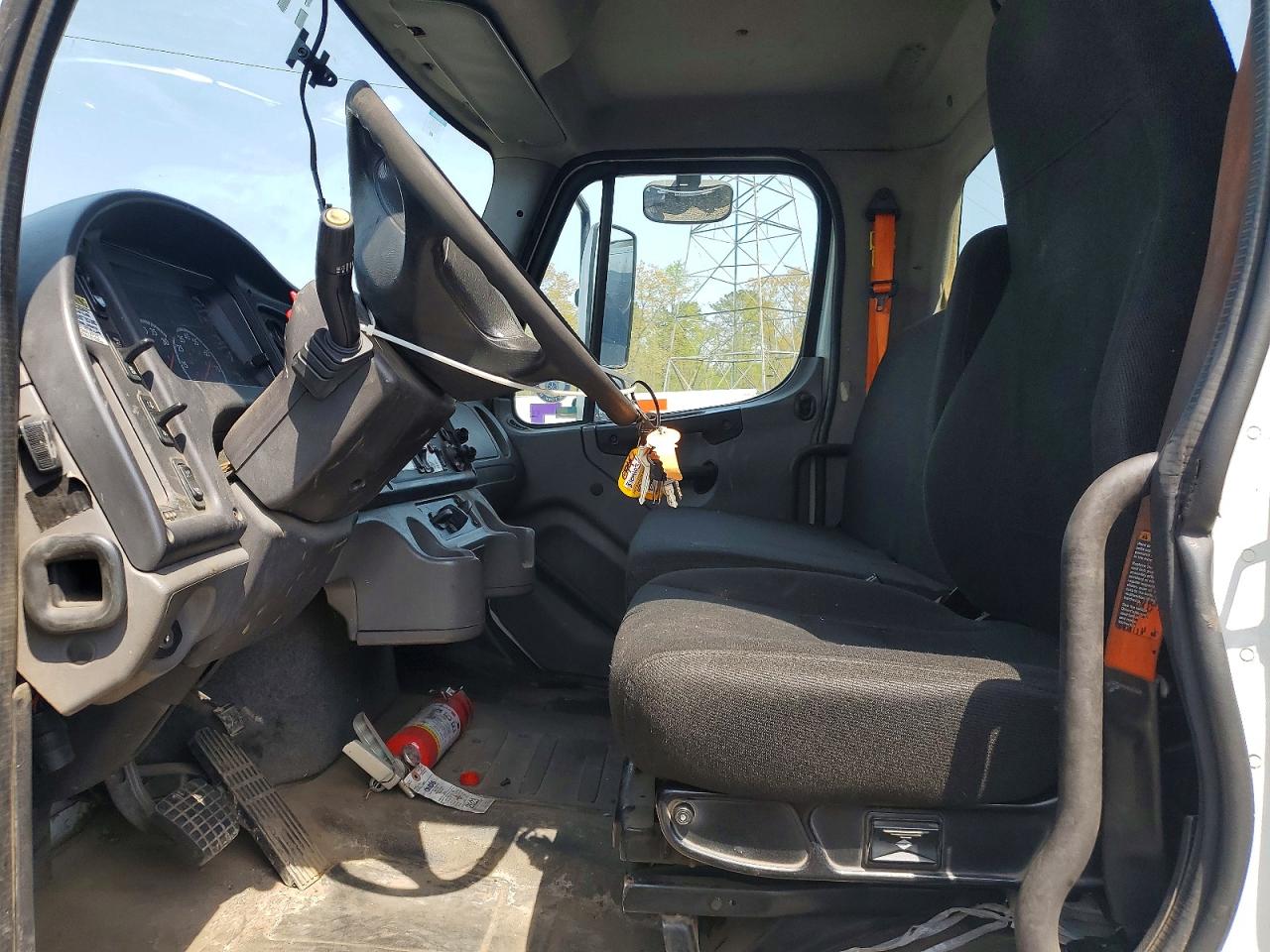 2015 FREIGHTLINER All other VIN 1FVHCYCY2FHGT0744 photo 7