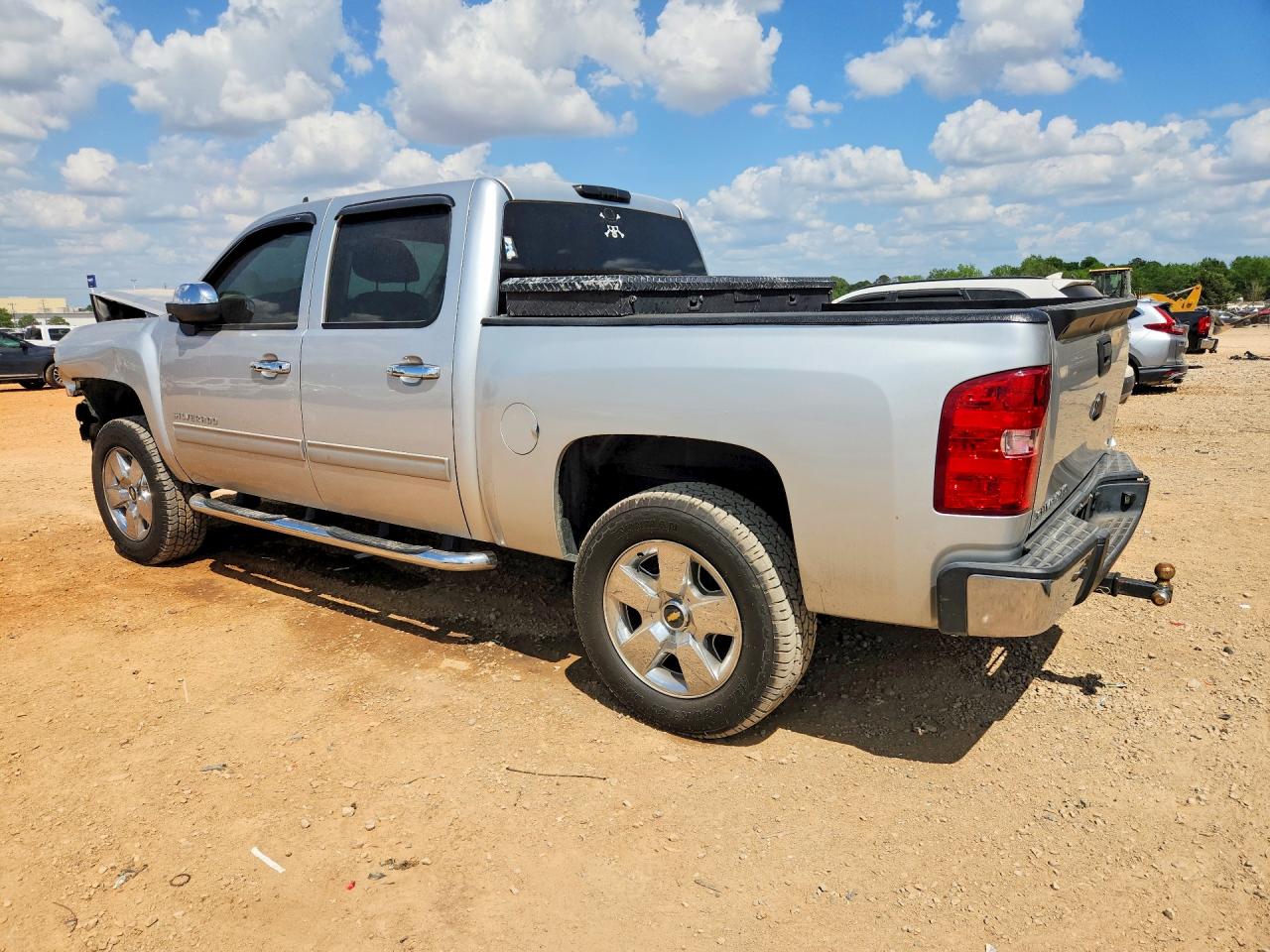 2012 Chevrolet All models VIN 3GCPCSEA6CG260759 photo 2