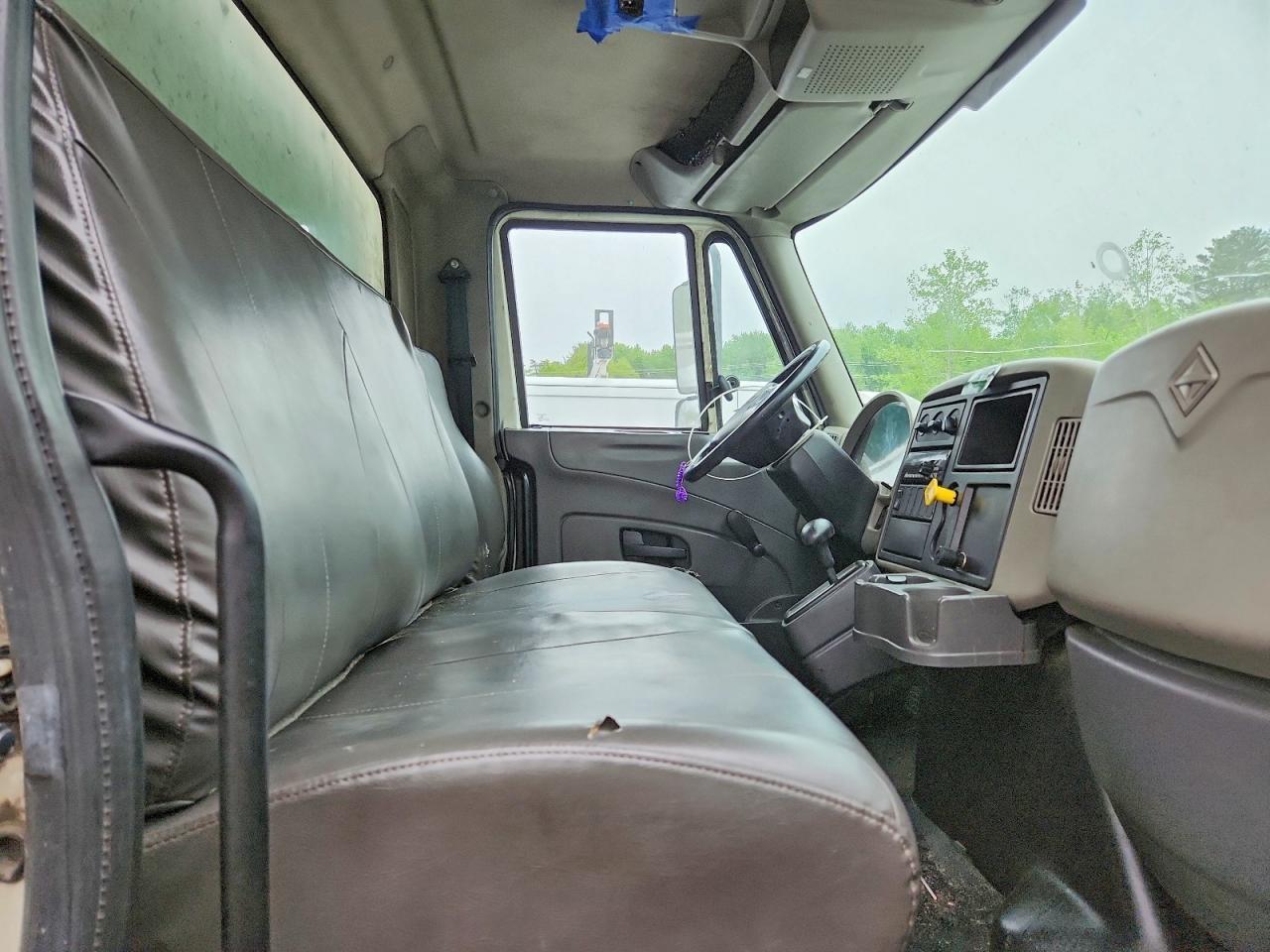 2017 International 4000 serie VIN 1HTMMMML2HH429979 photo 5