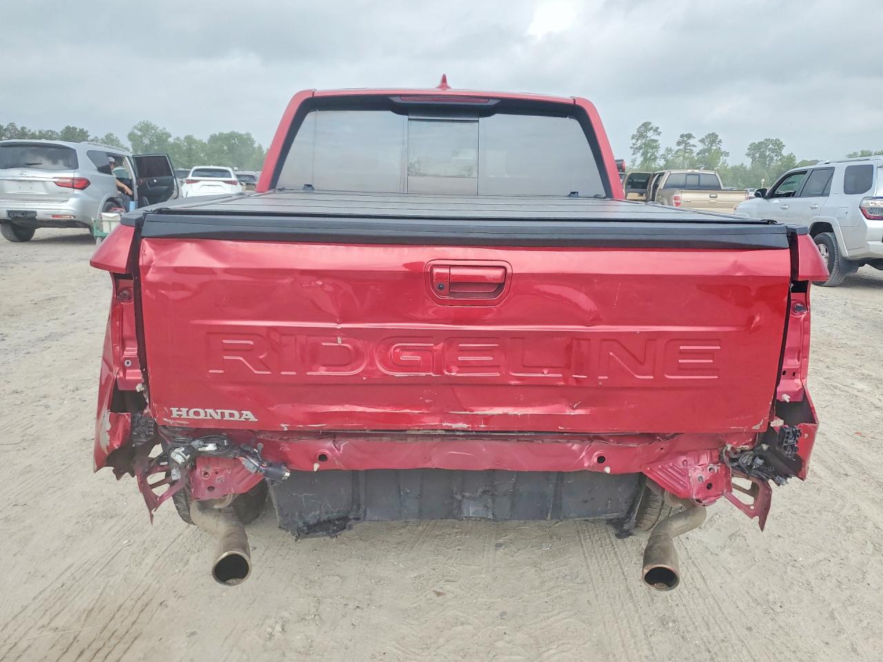 2025 Honda Ridgeline VIN 5FPYK3F57SB018668 photo 6