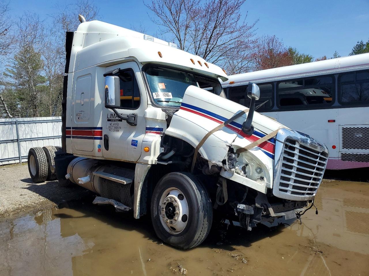 2014 FREIGHTLINER All other VIN 1FUJGLBG1ELBY9397 photo 1