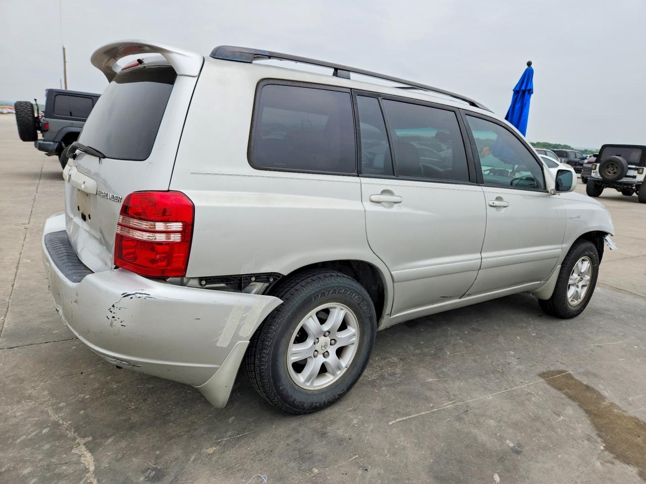 2002 Toyota Highlander VIN JTEGF21AX20047633 photo 3