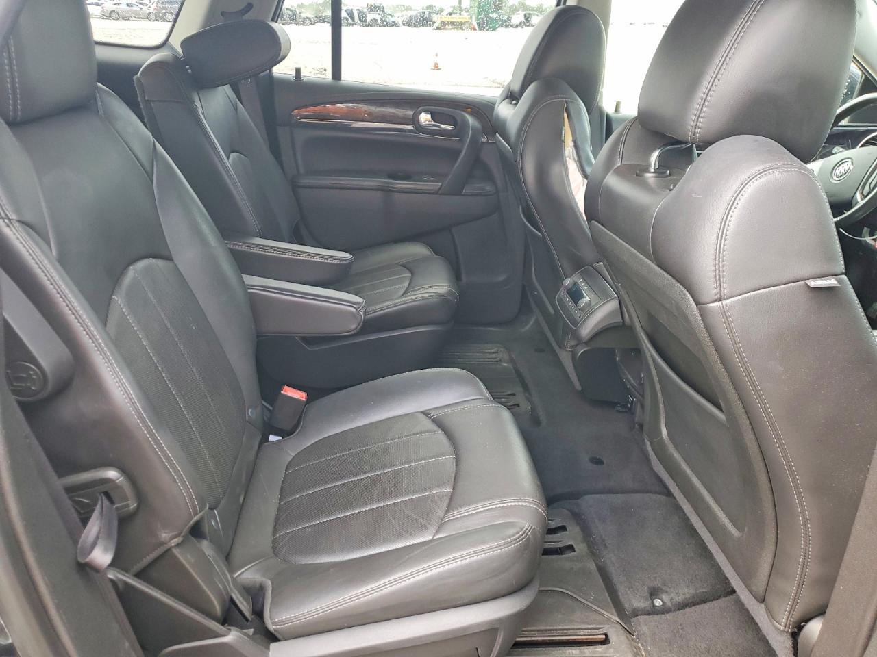 2015 Buick Enclave VIN 5GAKRBKDXFJ335071 photo 11