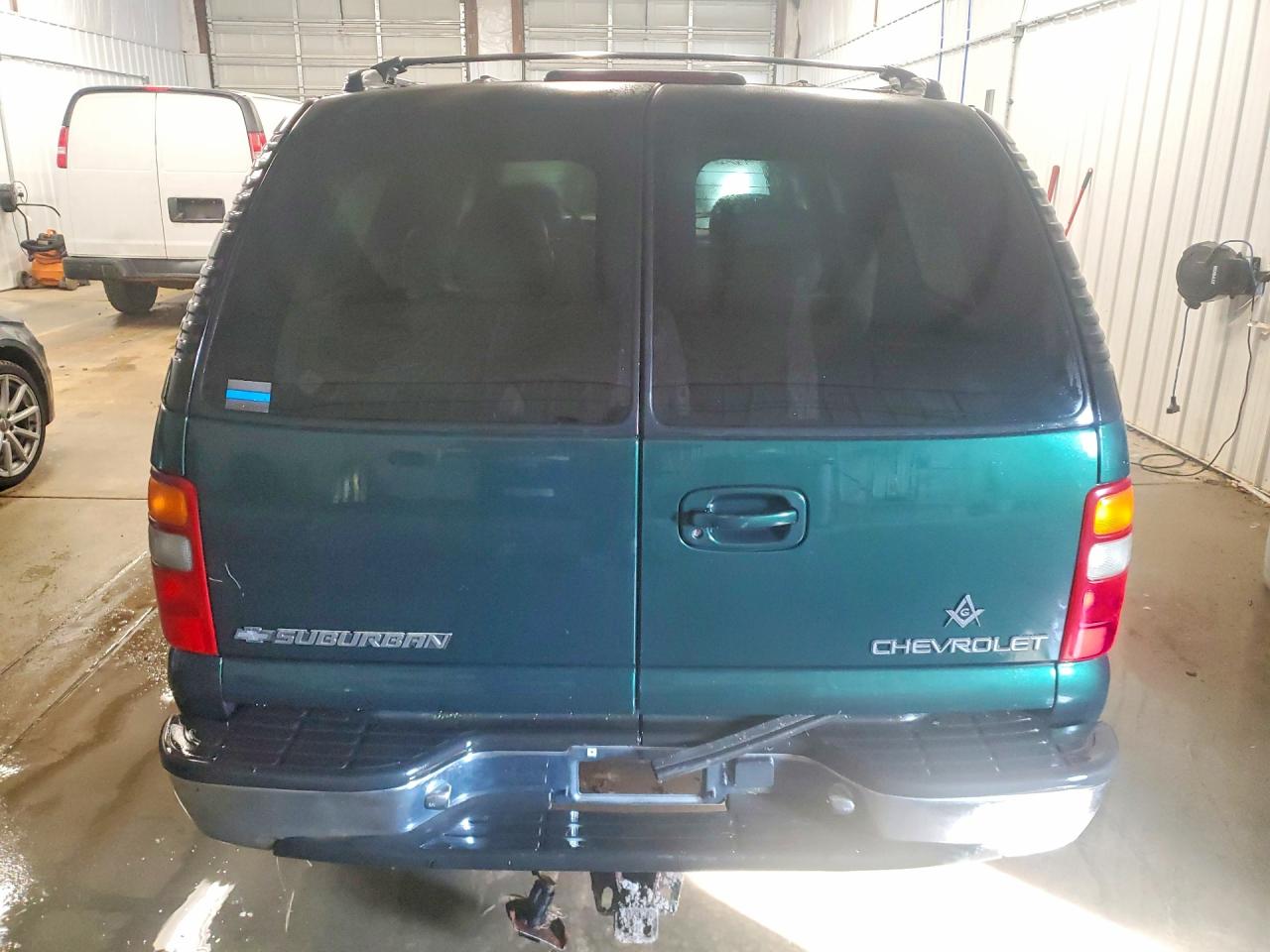 2001 Chevrolet Suburban VIN 3GNFK16T31G176301 photo 6