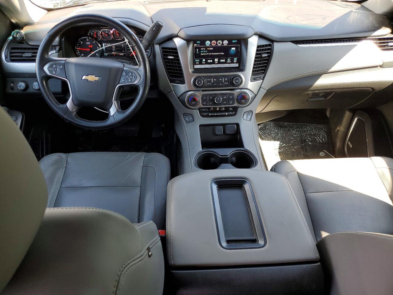 2020 CHEVROLET Tahoe VIN 1GNSKBKC0LR299504 photo 8