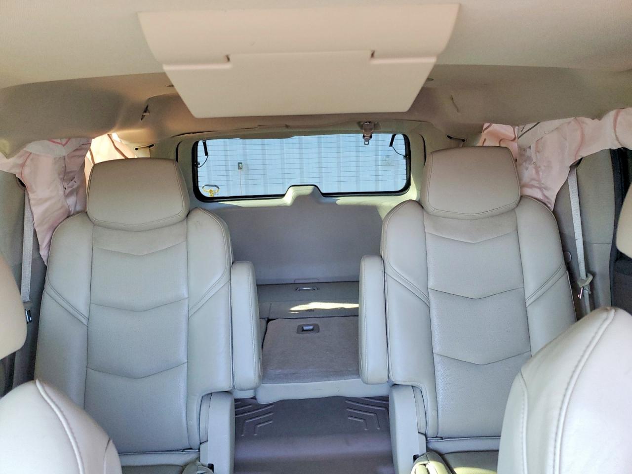 2017 Cadillac Escalade VIN 1GYS4CKJ5HR168092 photo 10